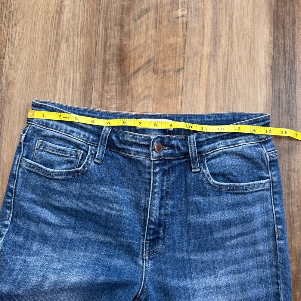 Flying Monkey Medium Blue Distressed Skinny Jeans, size 30 - Picture 4 of 13